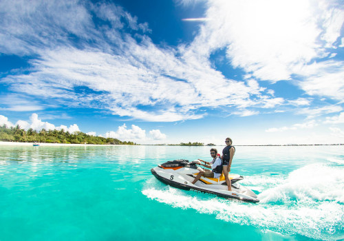 Bahamas Outdoor Excursion Tours That Combine Yacht Leisure And Jet Ski Thrills